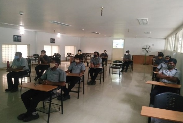 海洋之神8590cn官网航空开展“心理康健意识周”运动